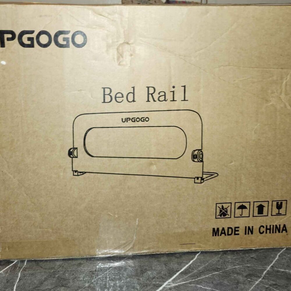 Folding Bed Rail for Childs Safety - Picture 2 of 3